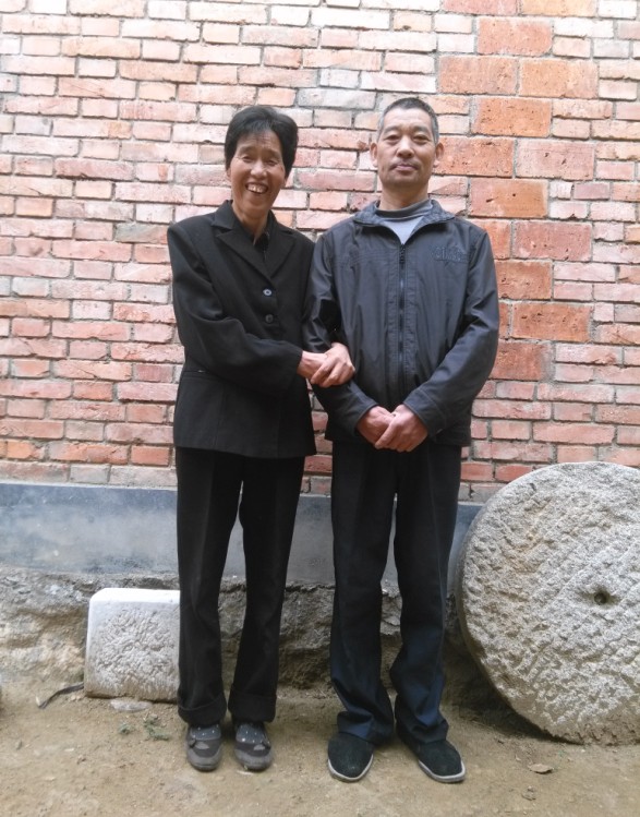 幸福的爸爸和妈妈